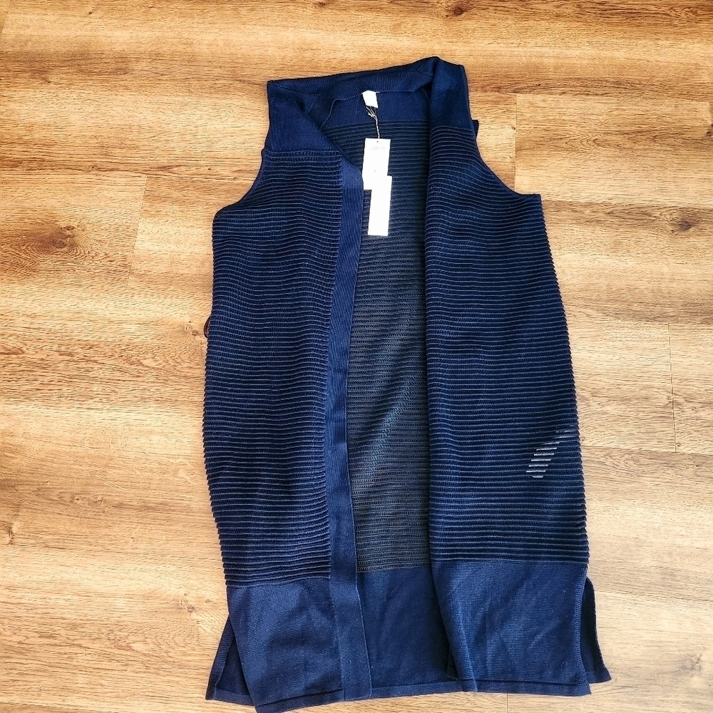 Chico's Ottoman Textured Vest